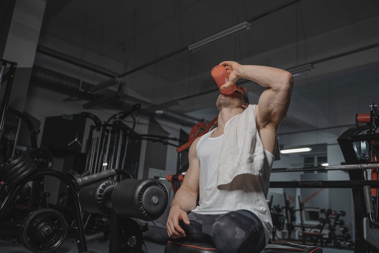 Ako si vybrať doplnky výživy vo fitness svete – mýty, fakty a odporúčania